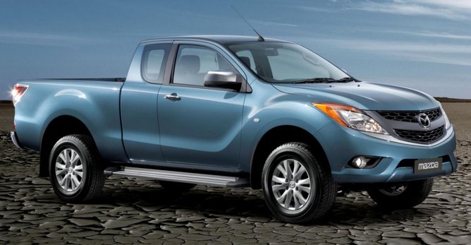 1_Mazda_BT_50 (9800x5089).jpg