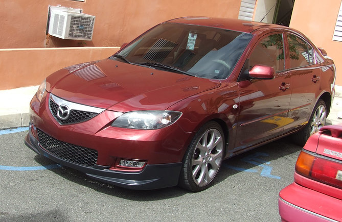 Mazda3_con_front_lip.jpg