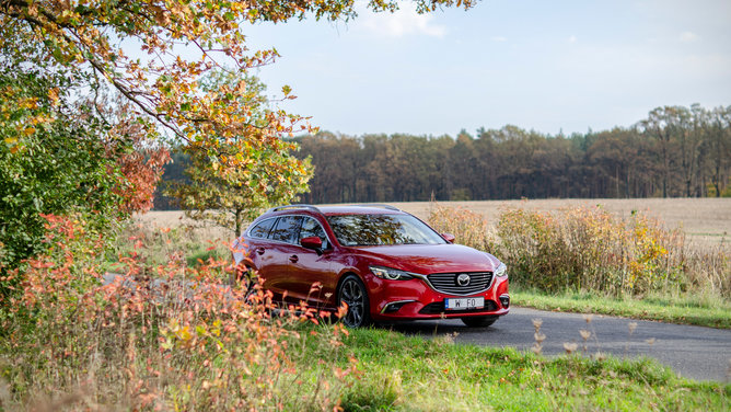 Mazda 6 - Jesien 2022 - 21.jpg