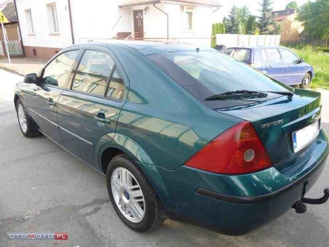 mondeo4.jpg