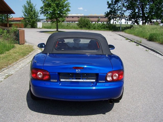 Mazda MX 5  006.JPG