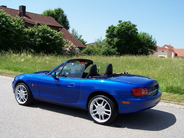 Mazda MX 5  012.JPG