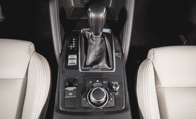 2016-Mazda-CX-5-Grand-Touring-AWD-121-876x535.jpg