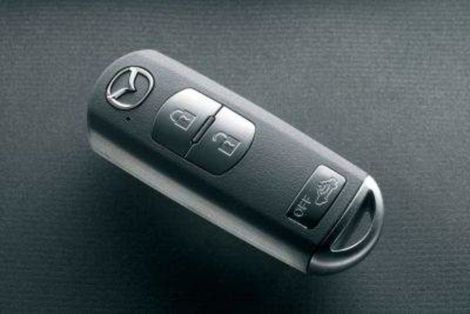 klucz-kluczyk-smartkey-mazda-warszawa-dorabianie-3668099326.jpg