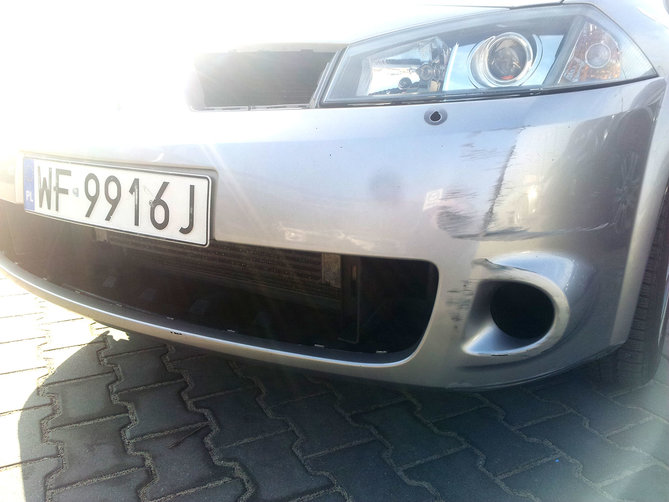 megane_225_trophy_0100.jpg