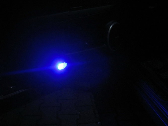 led1.jpg