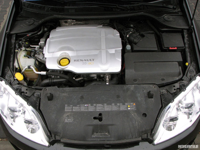 renault_laguna_2.0_dci_dynamique_2008_12.jpg