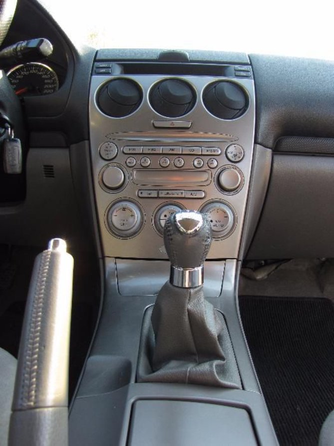 mazda3.jpg