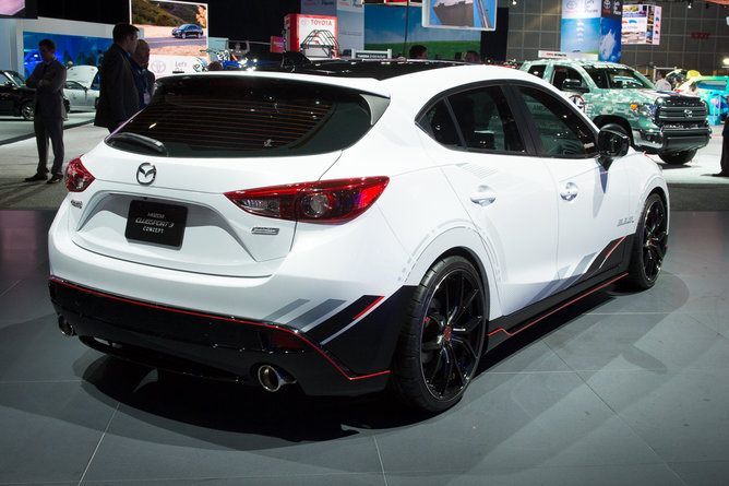 2013-mazda-mazda3-clubsport-concept-la-autoshow-laias-03.jpg