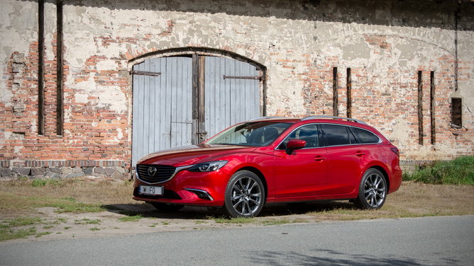 2016-07 Mazda 6 by KMB - Plenerowo 02.jpg