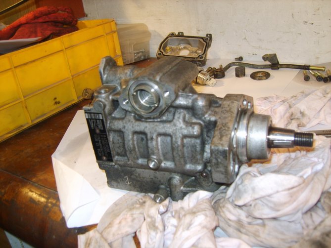 S8302926.JPG