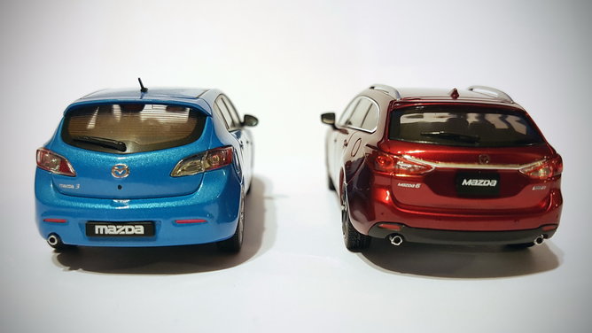 Mazda 3 2011 & Mazda 6 2016 (Scale 1-43) 06.jpg