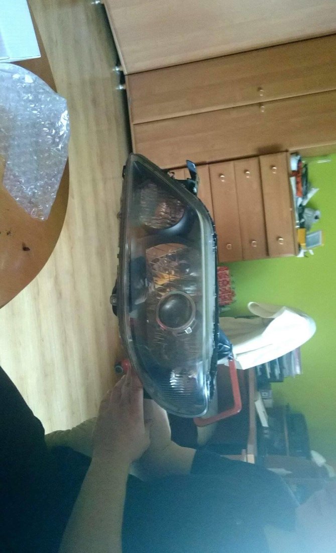 8a.jpg