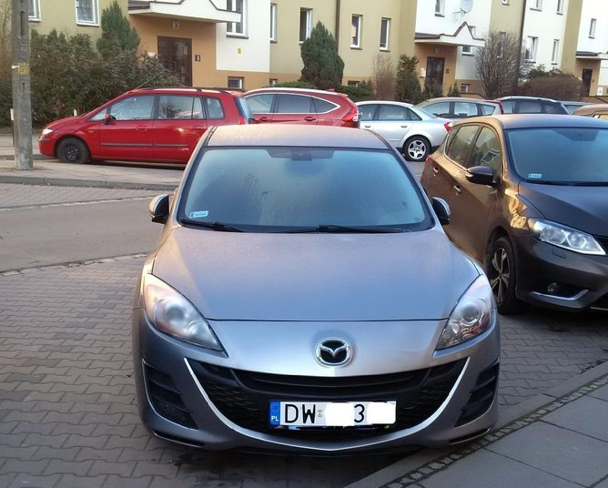 mazda 3 bi.jpg