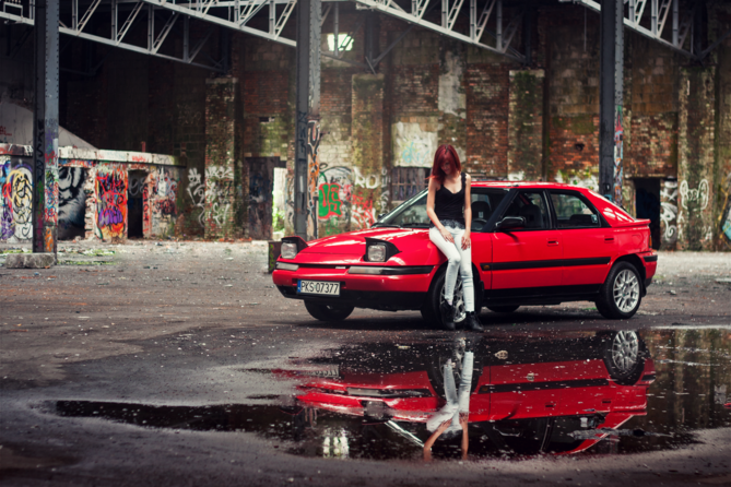 agniessmazda323fbg.png