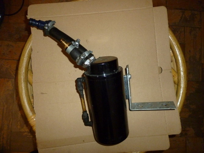 oil atch can1.jpg