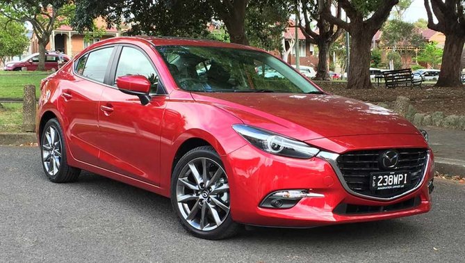 Mazda-3-SP25-Astina-red-2016-(2).jpg
