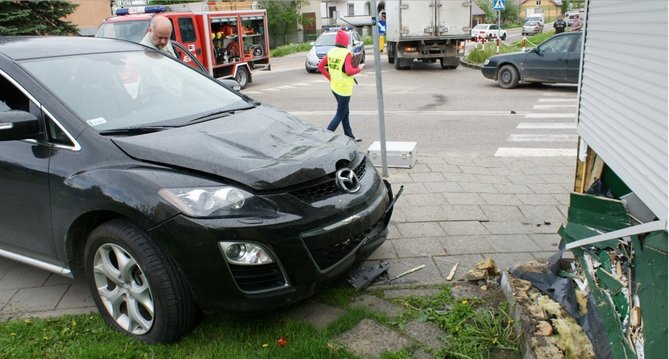 mazda w ruchu.jpg