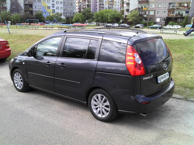 Mazda5_01.jpg