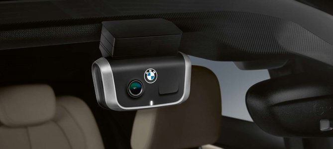 BMW-Advanced-Car-Eye-Custom.jpg