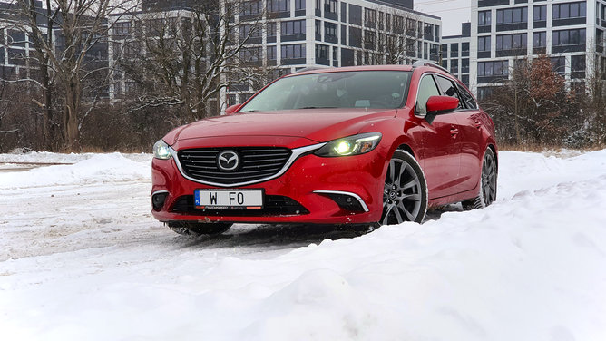 Mazda 6 Winter 05.jpg