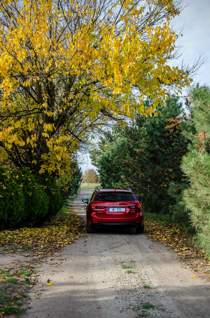 Mazda 6 - Jesien 2022 - 18.jpg