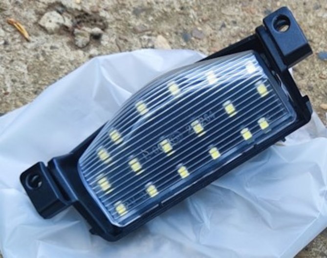 Kiernkowskaz LED.jpg