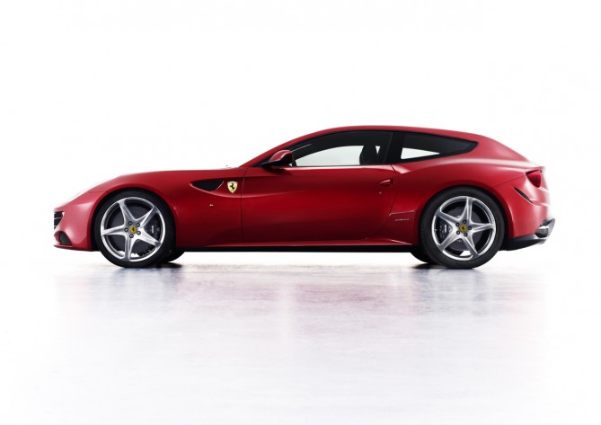 Ferrari-FF1.jpg