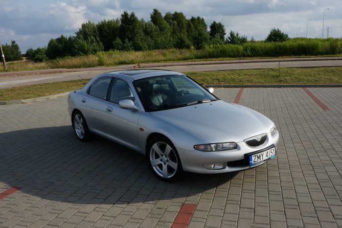 mazda w kolor.jpg