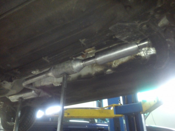 Mazda 3 sport exhaust (4).jpg