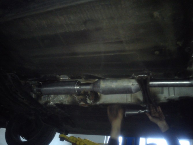 Mazda 3 sport exhaust (9).jpg