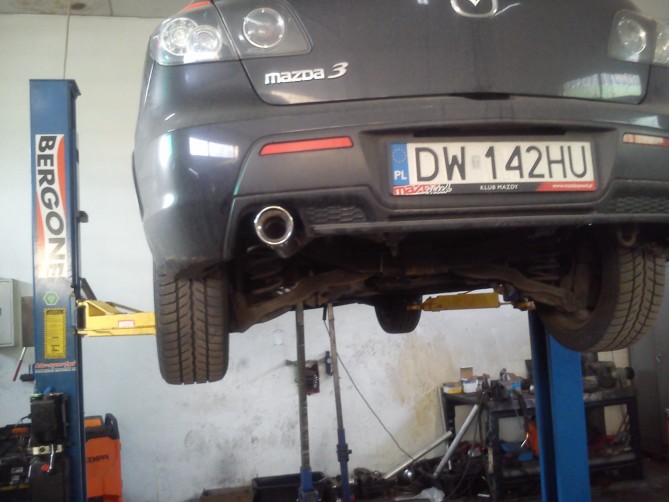 Mazda 3 sport exhaust (20).jpg