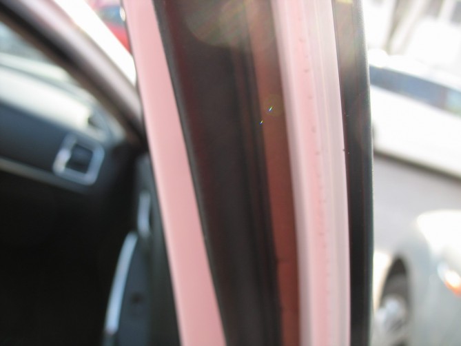 tesnenie mazda 6.jpg