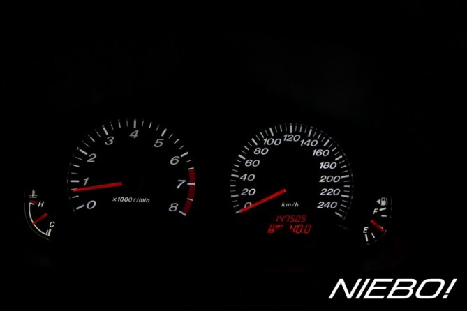 32_zmiana_podświetlania_zegarów_MAZDA6_by_NIEBO!_small.JPG