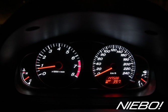 33_zmiana_podświetlania_zegarów_MAZDA6_by_NIEBO!_THE_END.jpg