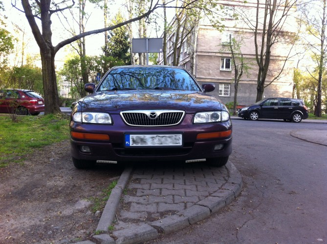 pod zderzakiem (kopia).jpg
