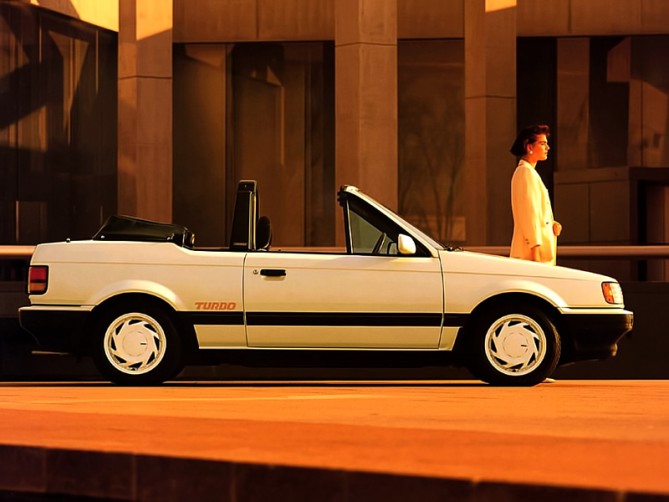 0306_18_mazda_323_familia.jpg