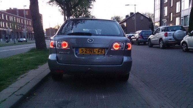 mazda 2.JPG