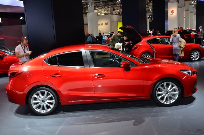 Mazda3 BM Sedan Soul Red.jpg