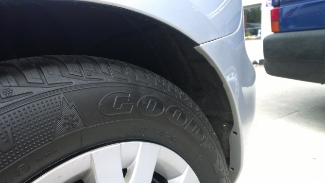 mazda_kolo1b.jpg