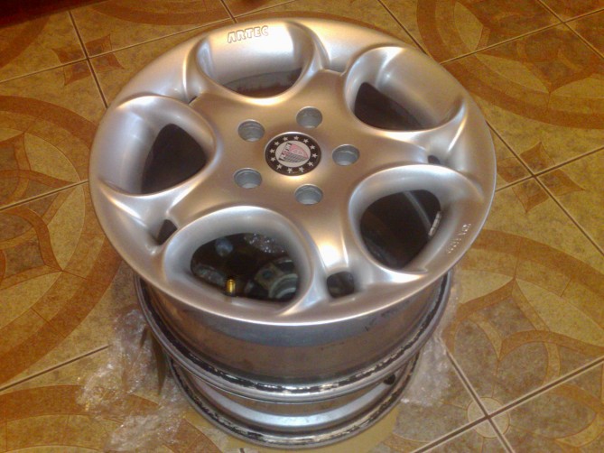 20130308677.jpg
