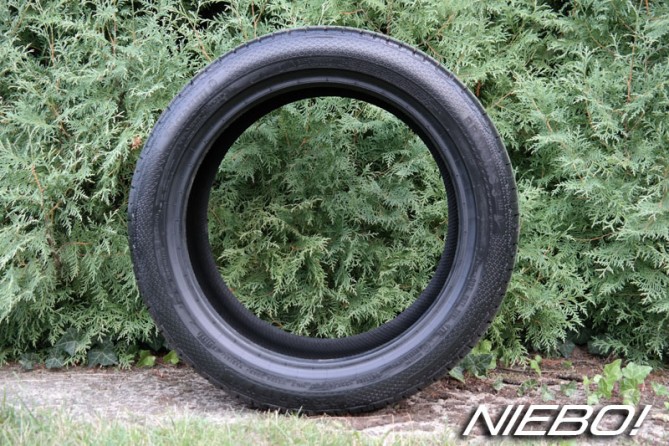 Barum_Bravuris_3HM_225-45R17-94Y-FR-XL_NIEBO!_11a.jpg
