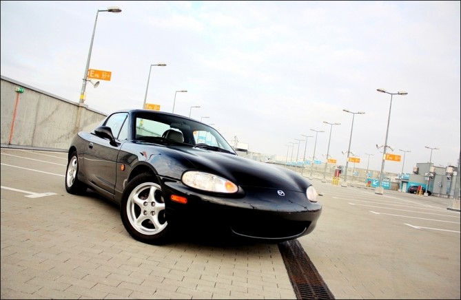 miata1u.jpg