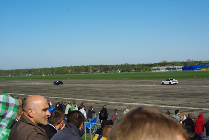f1.jpg