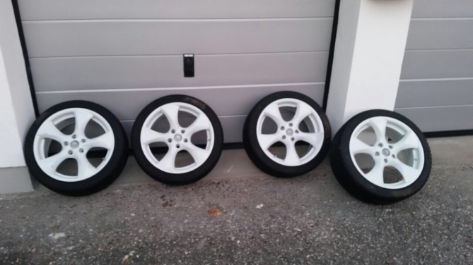 ImageUploadedByTapatalk1415038020.174044.jpg