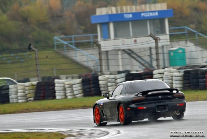 Mazda_Rx7_FD3S_SR20DET_Tery_016.jpg