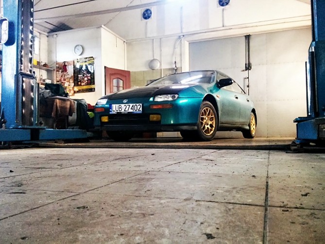 Mazda 1.jpg