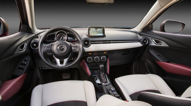2016-Mazda-CX3-interior-dash.jpg