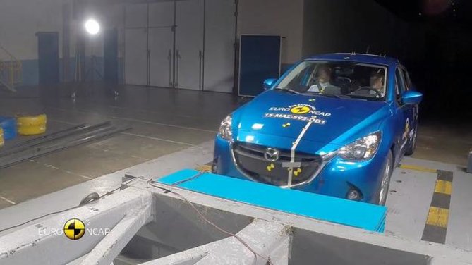 Mazda2EuroNCAP2.jpg