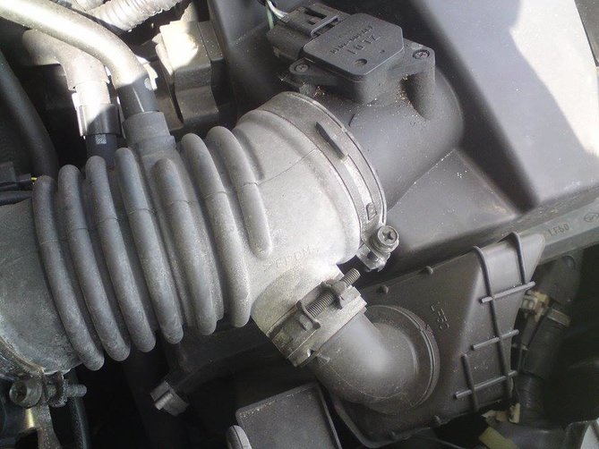 mazda przepustnica 1.jpg